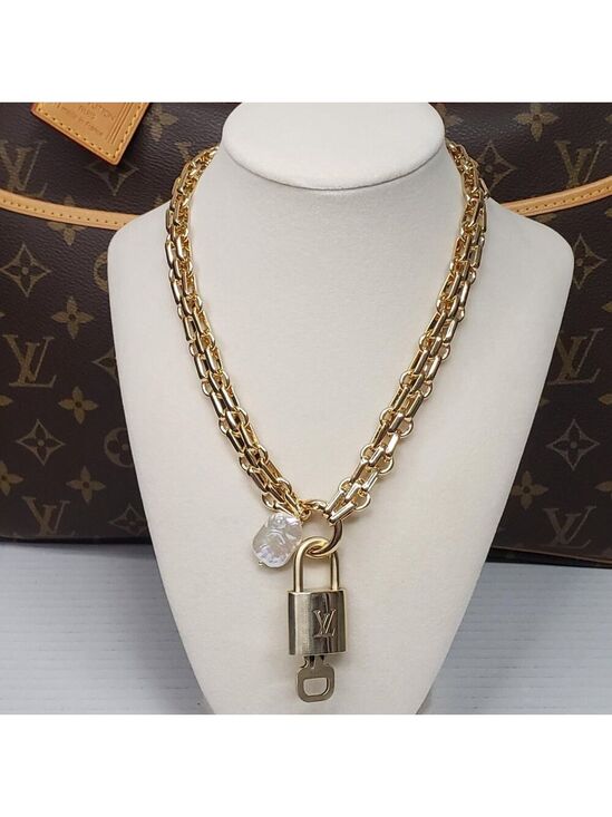 Louis Vuitton Jewelry - Authentic Louis Vuitton Lock & Key w/ Unbranded Stainless Steel Chain Necklace